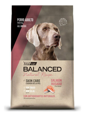 Vitalcan Balanced Natural Recipe Perro Adulto Salmón X 15 Kg